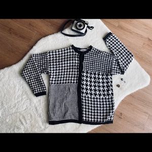 Vintage Houndstooth Heavy Cardigan Sweater
